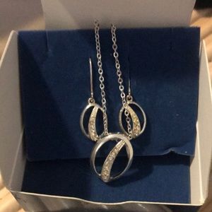 New Avon Believe in Love Necklace & Earrings set